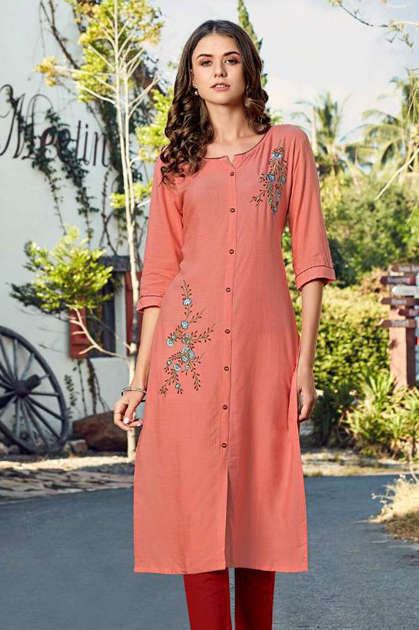 Latest Kurti Design: स्टनिंग लुक के लिए इन कुर्ता डिजाइन को आज ही करें  ट्राई, जो भी देखेगा दिल हार बैठेगा - Latest Kurti Design: स्टनिंग लुक के  लिए इन कुर्ता ...