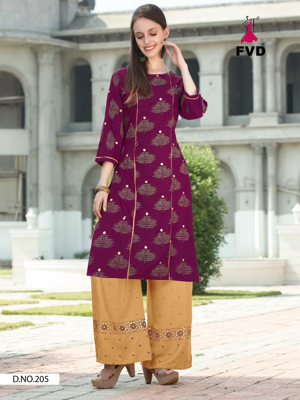 kurti gol wali