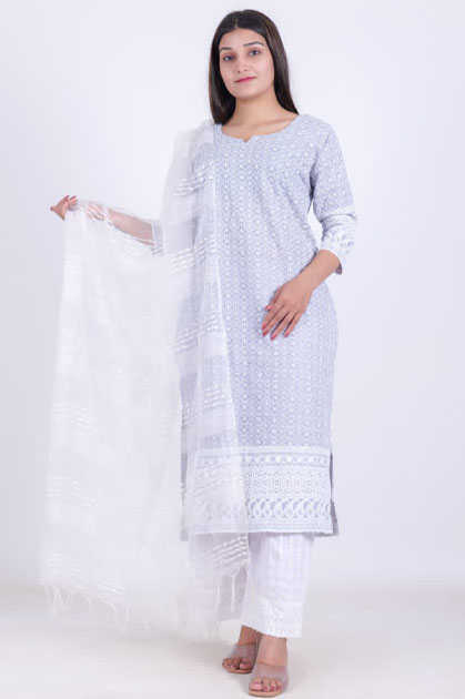 Cotton White Chikankari Kurtis With Pants at Rs 600 in Jaipur | ID:  2851647481155