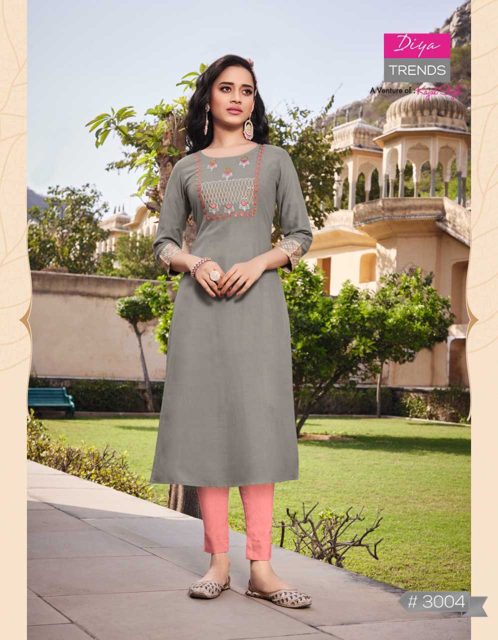 Latest Kurti neck designs || Trendy neck patterns to try in 2018-2019 |  Salwar neck designs, Kurti designs, Dress neck designs