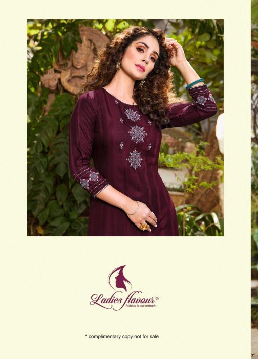 Ladies Flavour Saanvi Vol 3 Kurti with Pant Wholesale Catalog 6 Pcs 13 510x710 - Ladies Flavour Saanvi Vol 3 Kurti with Pant Wholesale Catalog 6 Pcs