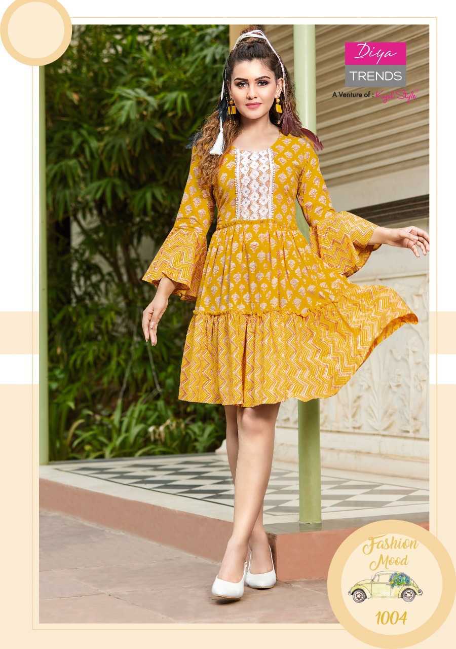 Women's Frock style kurti with side ties - KT676