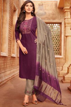 Hariyaali Srivalli Vol 4 by Kayce Trendz Viscose Kurti with Dupatta Bottom Catalog 8 Pcs