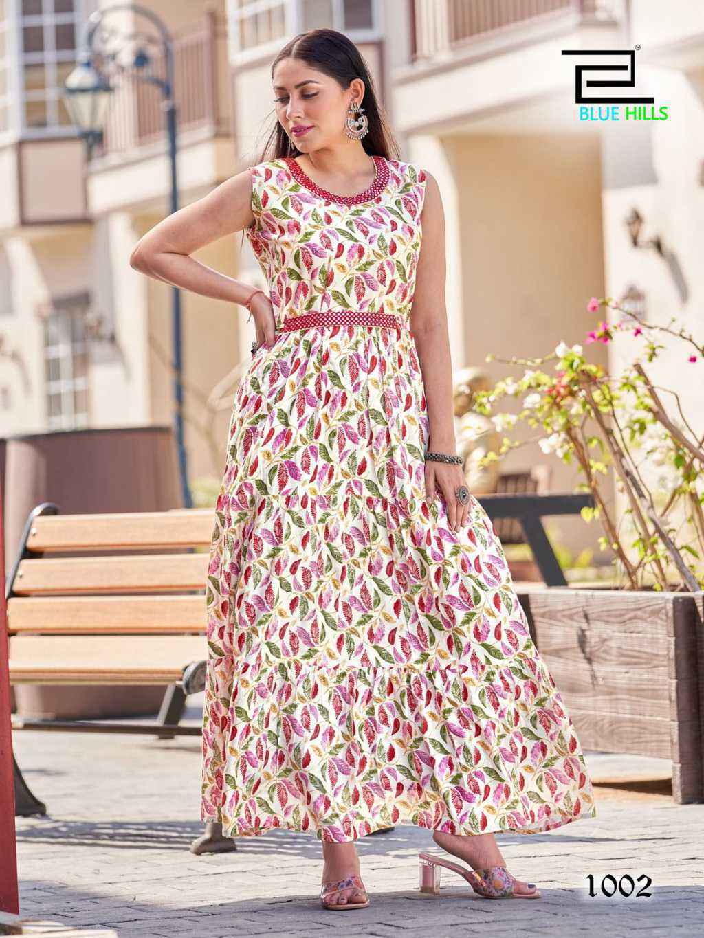 Black with Floral Print Anarkali Styled Long Kurti in Georgette – Seasons  Chennai