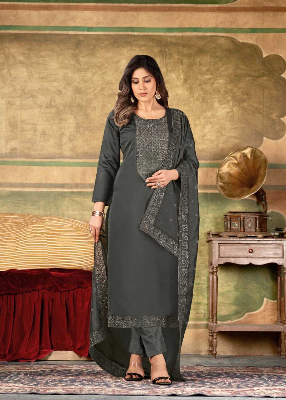 Tafeta Silk Casual Wear, Party Wear Designer Salwar Suit at Rs 1450 in  Karnal-gemektower.com.vn