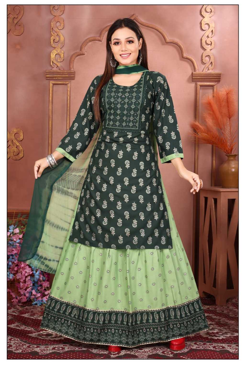 Buy Black Kurtas & Kurtis for Girls by Rangpur Online | Ajio.com