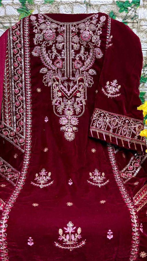 Dinsaa Ds 230 Velvet Pashmina Salwar Suit Catalog 5 Pcs 18 510x907 - Dinsaa Ds 230 Velvet Pashmina Salwar Suit Catalog 5 Pcs