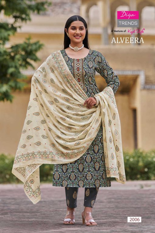 Diya Trends Alveera Concept by Kajal Style Kurti with Dupatta Bottom Cotton Catalog 12 Pcs 6 510x765 - Diya Trends Alveera Concept by Kajal Style Kurti with Dupatta Bottom Cotton Catalog 12 Pcs