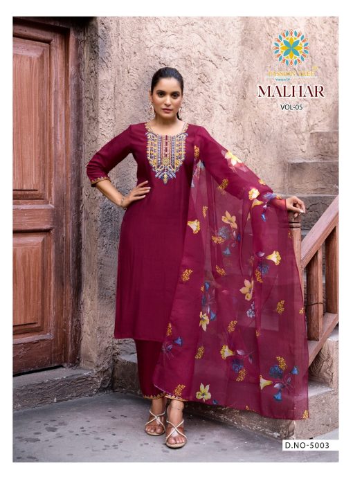 Passion Tree Malhar Vol 5 Kurti with Dupatta Bottom Silk Catalog 6 Pcs 5 510x692 - Passion Tree Malhar Vol 5 Kurti with Dupatta Bottom Silk Catalog 6 Pcs