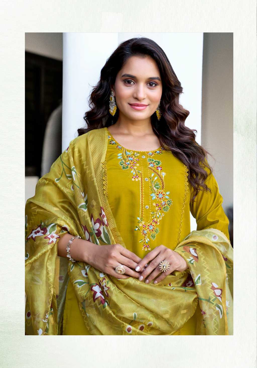 Vaniska Dastoor Vol 1 Kurti with Dupatta Bottom Silk Catalog 6 Pcs (6) Vaniska Dastoor Vol 1 Kurti with Dupatta Bottom Silk Catalog 6 Pcs - Image 7