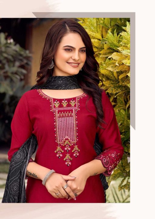 Wooglee Sagaai Kurti with Dupatta Bottom Viscose Catalog 6 Pcs - Image 8