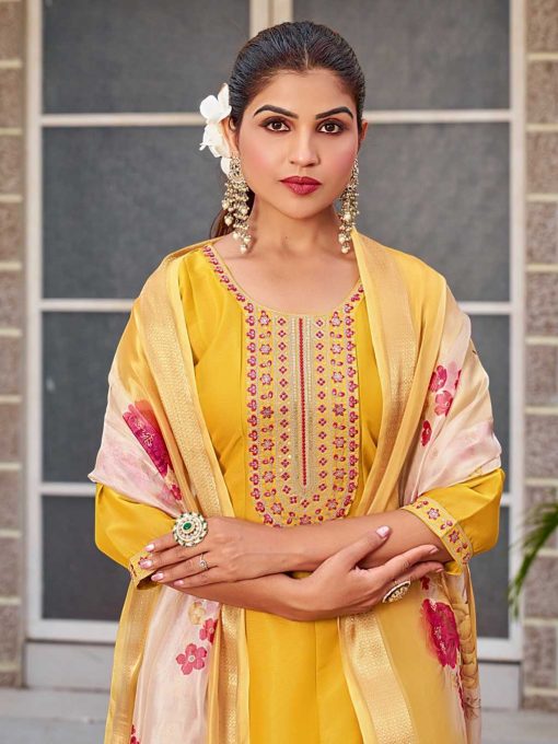 Aanchi Sofia Fancy Kurti with Dupatta Bottom Catalog 3 Pcs - Image 4