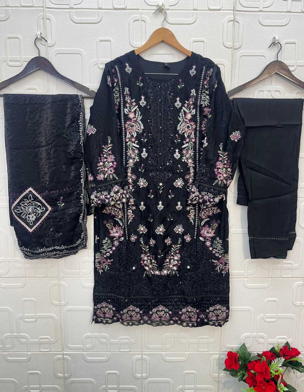 Bilqis B 190 A-D Fancy Readymade Salwar Suit Catalog 4 Pcs (6) Bilqis B 190 A-D Fancy Readymade Salwar Suit Catalog 4 Pcs - Image 7