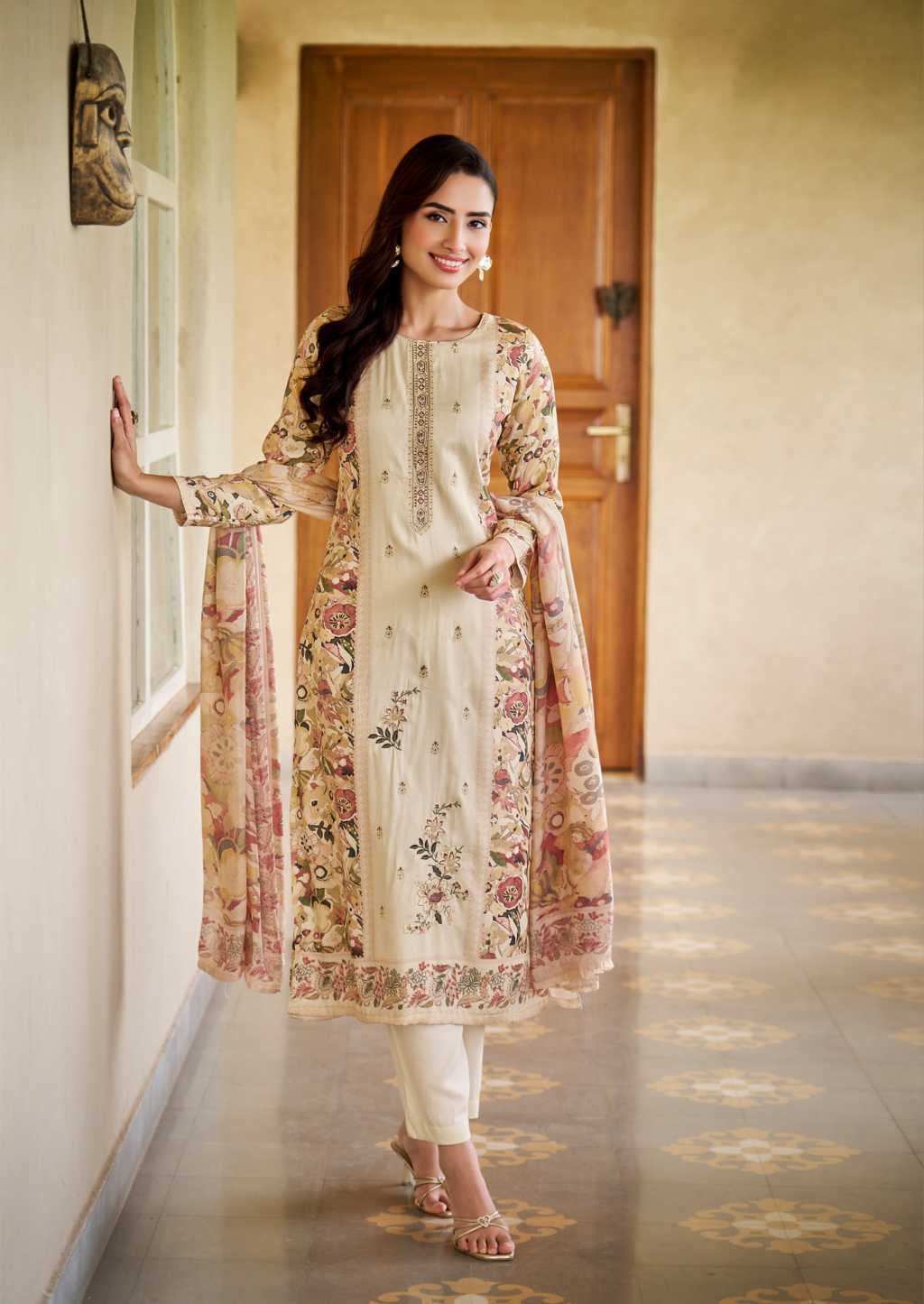 The Heritage Shop Aaranya Viscose Salwar Suit Catalog 6 Pcs (1) The Heritage Shop Aaranya Viscose Salwar Suit Catalog 6 Pcs - Image 2