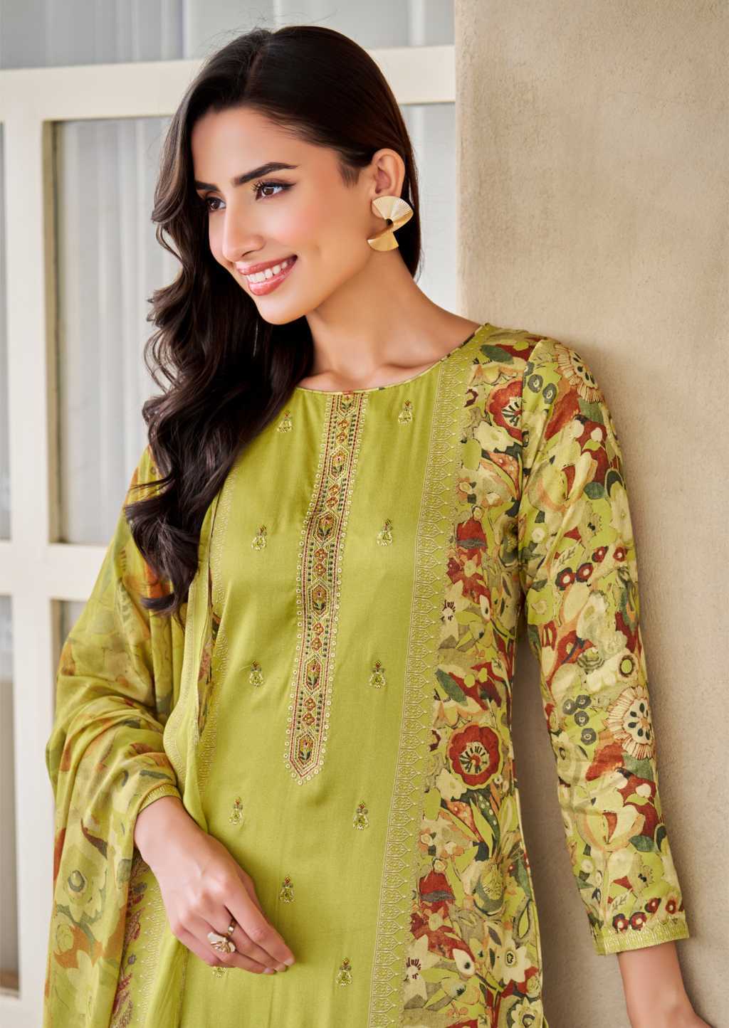 The Heritage Shop Aaranya Viscose Salwar Suit Catalog 6 Pcs (21) The Heritage Shop Aaranya Viscose Salwar Suit Catalog 6 Pcs - Image 22