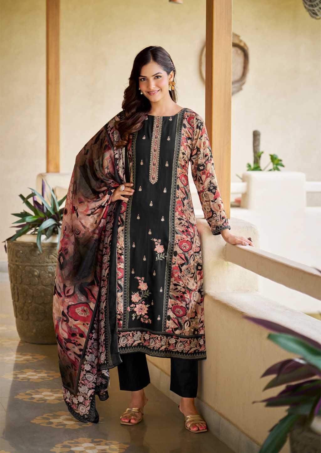 The Heritage Shop Aaranya Viscose Salwar Suit Catalog 6 Pcs (6) The Heritage Shop Aaranya Viscose Salwar Suit Catalog 6 Pcs - Image 7