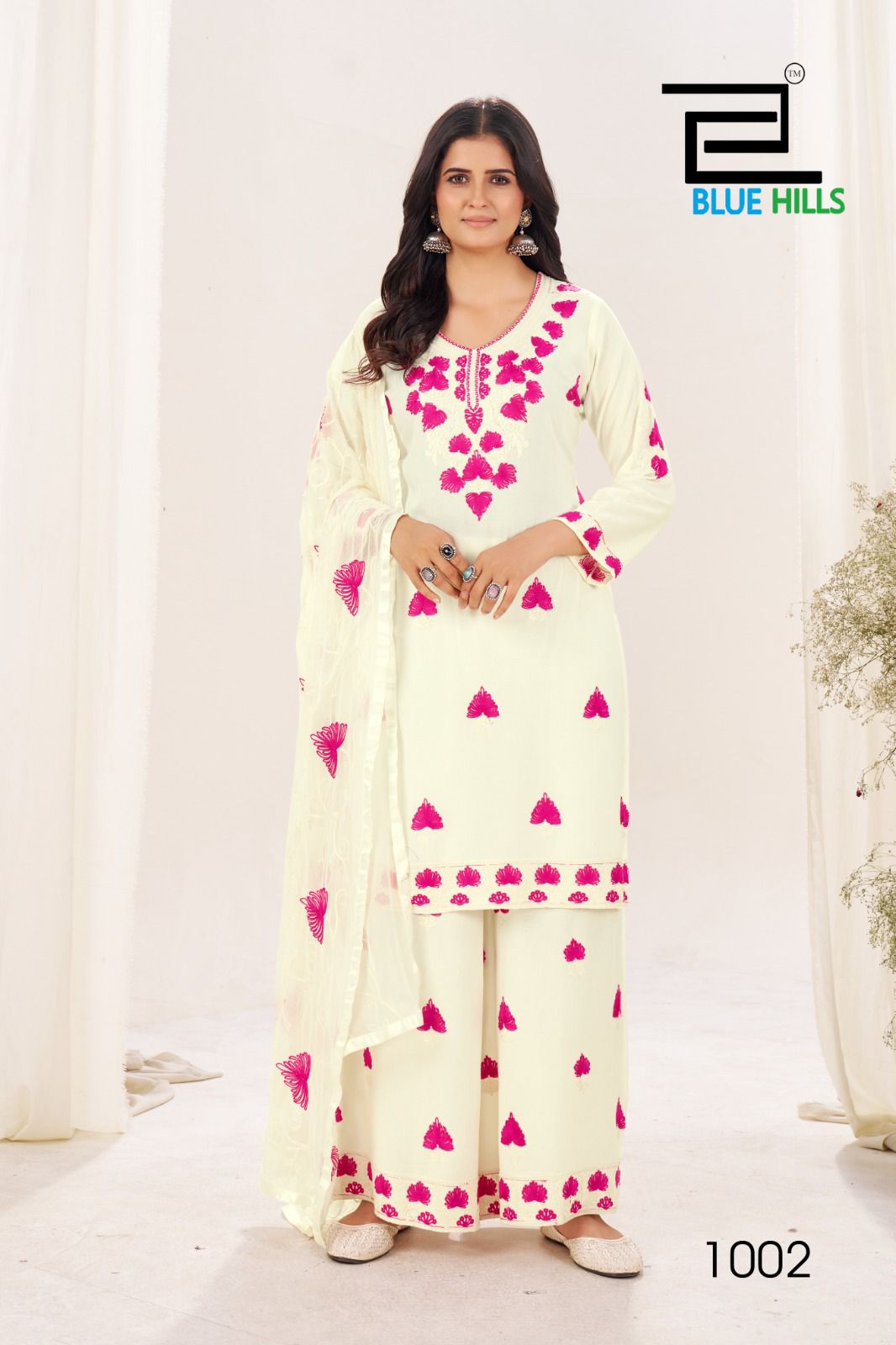 Blue Hills Pink Lotus Kurti with Dupatta Bottom Rayon Catalog 4 Pcs (3) Blue Hills Pink Lotus Kurti with Dupatta Bottom Rayon Catalog 4 Pcs - Image 4