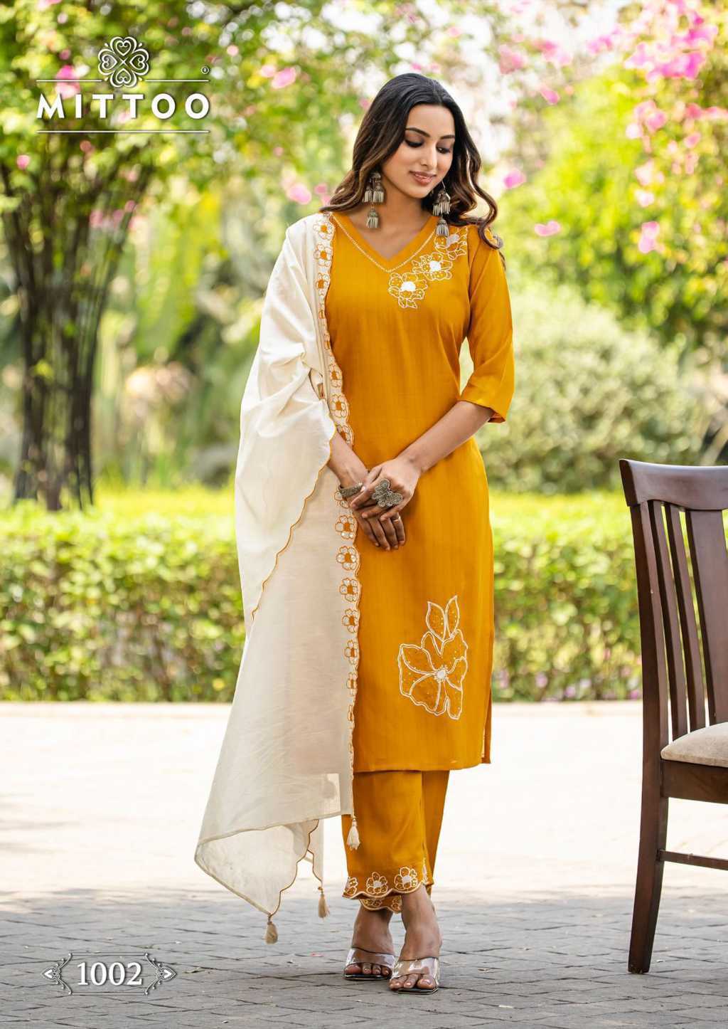 Mittoo Elite Kurti with Dupatta Bottom Viscose Catalog 6 Pcs (9) Mittoo Elite Kurti with Dupatta Bottom Viscose Catalog 6 Pcs - Image 10