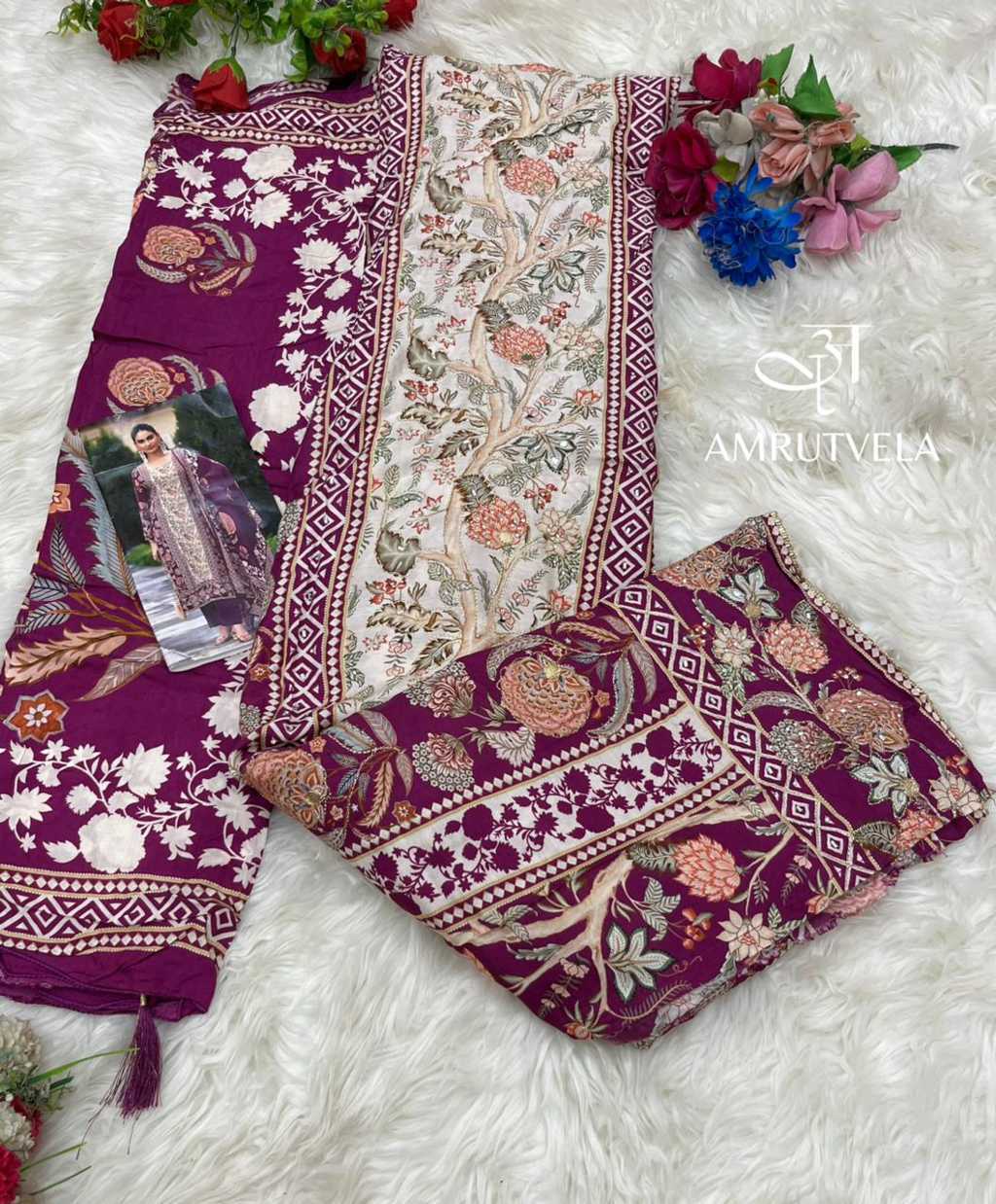 Amrutvela DN 136 A-D Viscose Salwar Suit Catalog 4 Pcs (9) Amrutvela AT 136 A-D Viscose Salwar Suit Catalog 4 Pcs - Image 10