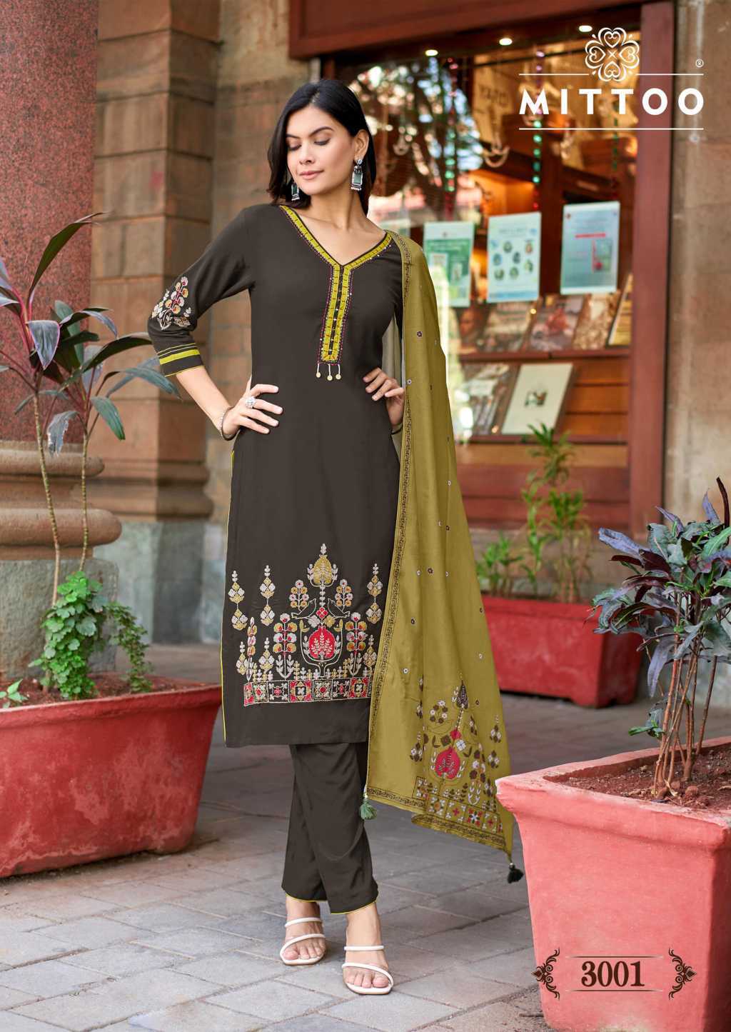 Mittoo Kalamay Kurti with Dupatta Bottom Rayon Catalog 6 Pcs (3) Mittoo Kalamay Kurti with Dupatta Bottom Rayon Catalog 6 Pcs - Image 4