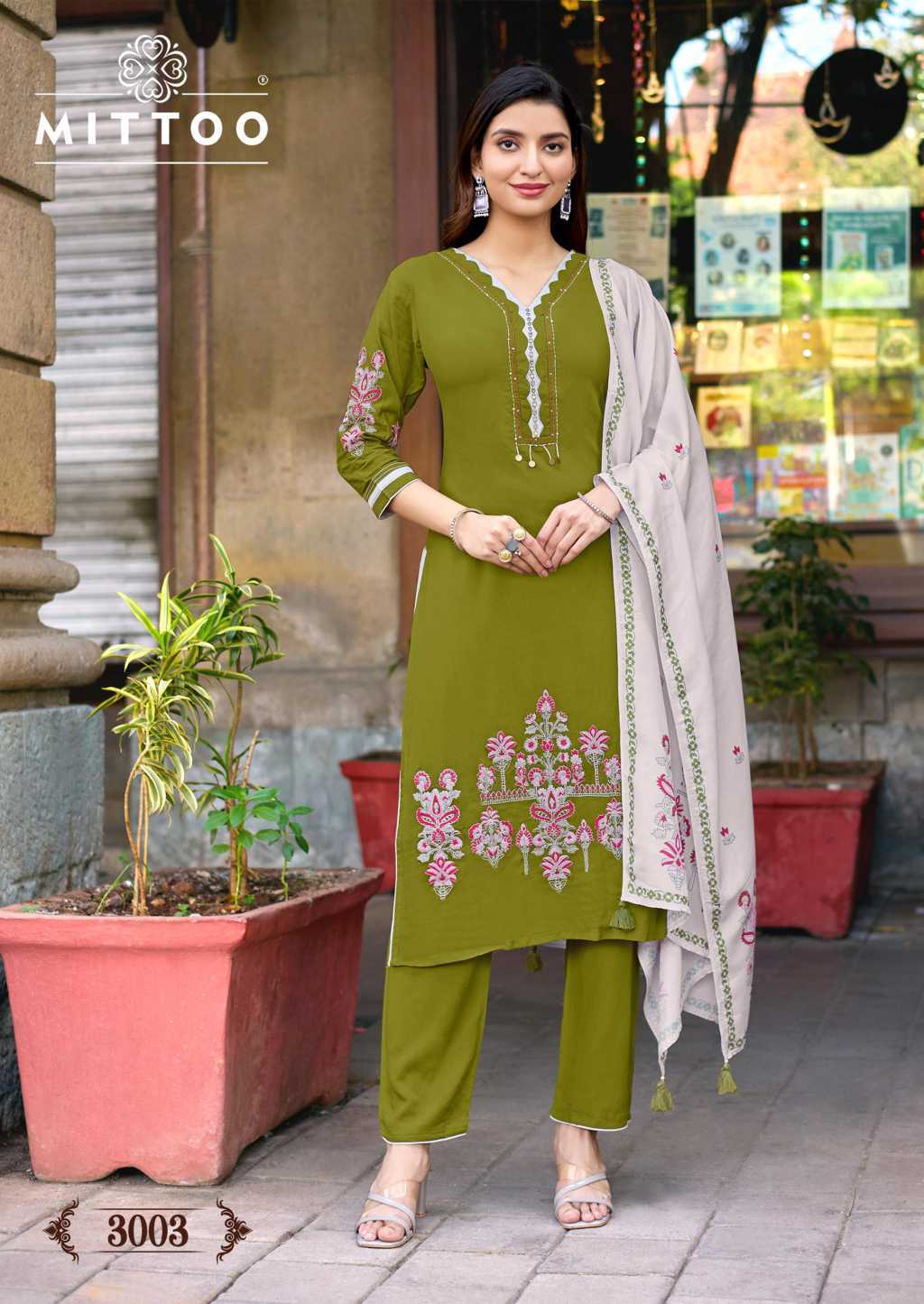 Mittoo Kalamay Kurti with Dupatta Bottom Rayon Catalog 6 Pcs (6) Mittoo Kalamay Kurti with Dupatta Bottom Rayon Catalog 6 Pcs - Image 7