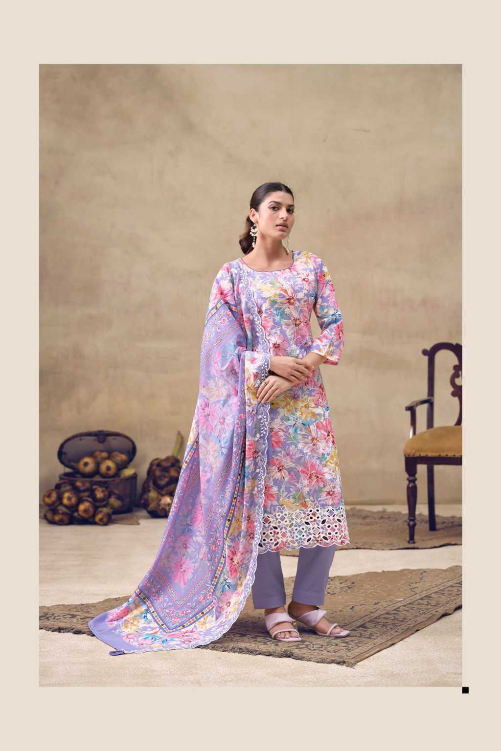 The Heritage Shop Iznik Cotton Salwar Suit Catalog 4 Pcs (11) The Heritage Shop Iznik Cotton Salwar Suit Catalog 4 Pcs - Image 12